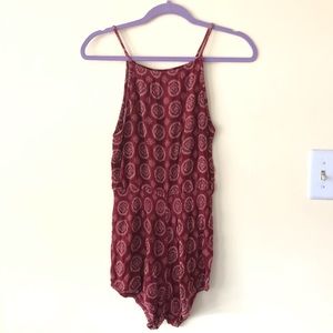 Brandy Melville adley romper